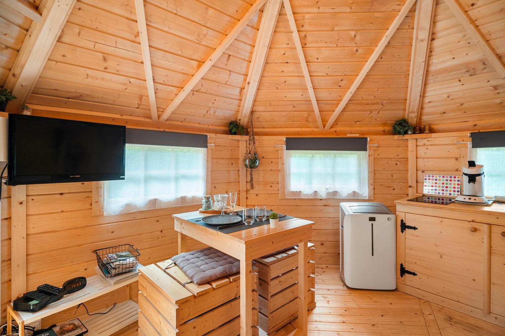 Petite Chaumiere Kota Finland