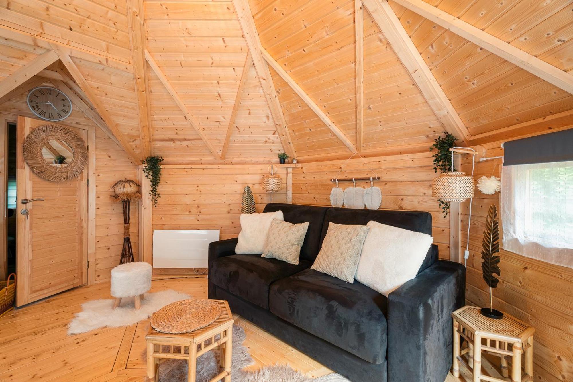 Petite Chaumiere Kota Finland